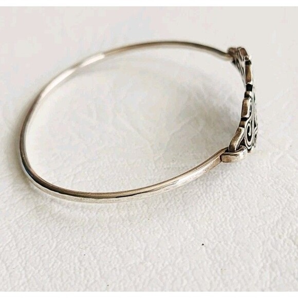 James Avery Retired Sterling Silver  Sorrento Hook Bangle Bracelet 6.5” - Picture 2 of 7